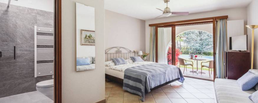 Doppelzimmer Superior zum Garten mit gedeckter Terrasse